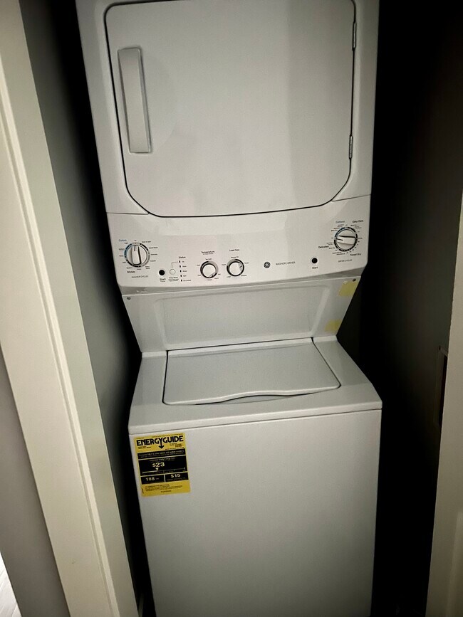 Full size washer/dryer