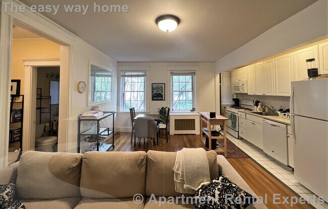 852 Massachusetts Ave unit 3, Cambridge, MA 02139 - photo 2