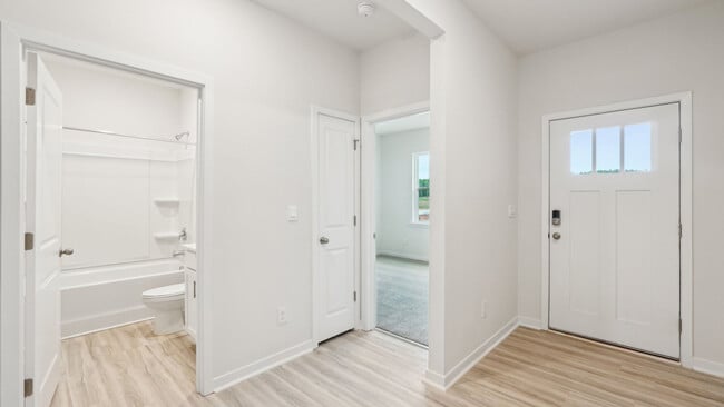 212 Callie River Ct, Clyde, NC 28721 - photo 4