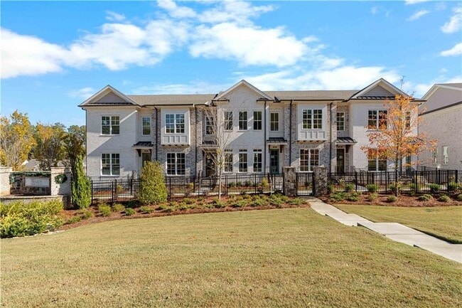 602 Goldsmith Ct unit 116, Johns Creek, GA 30022 - photo 2