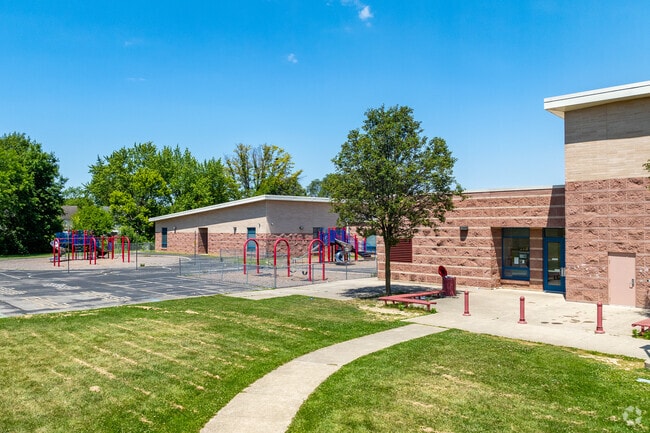 West Mound Elementary School