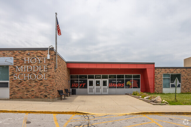 The Hoyt Middle School Hawks keep the school spirit alive with proper coloration.