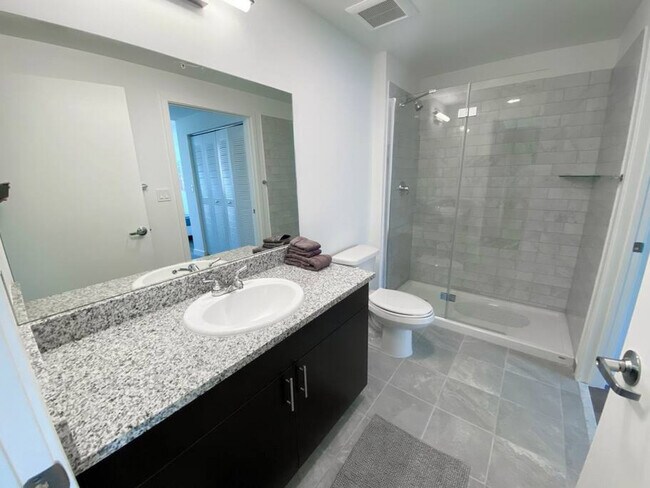 1268 NW 3rd St unit ID1056511P, Miami, FL 33125 - photo 6