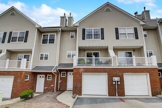 16 Castle Dr, Berkeley Heights, NJ 07922
