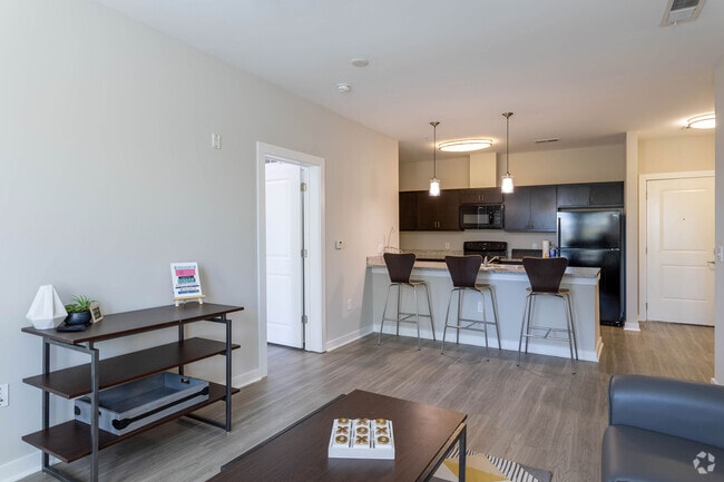 4BR, 4BA