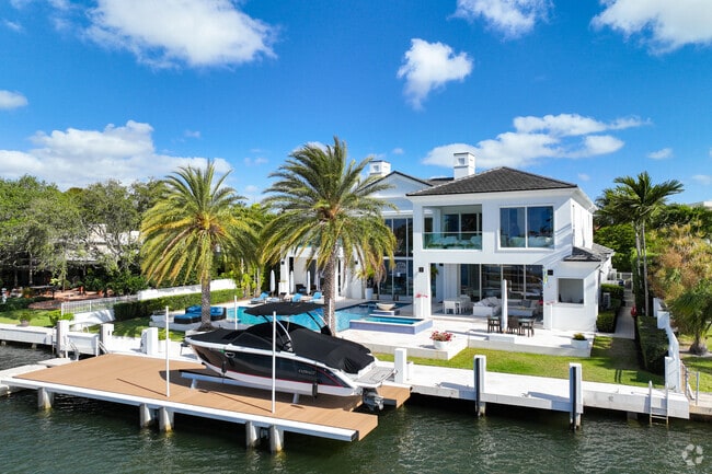 Dock your boat outside your waterfront home in Sunrise Intracoastal.