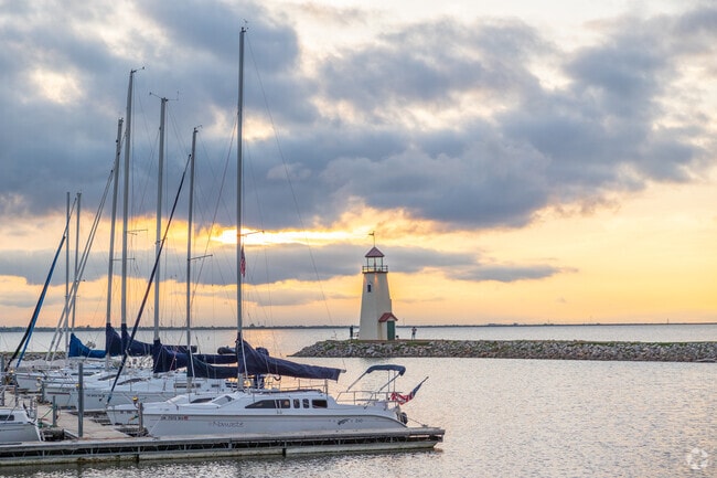 The charming Lake Hefner Lighthouse draws locals of Edgewater-Lakepointe.