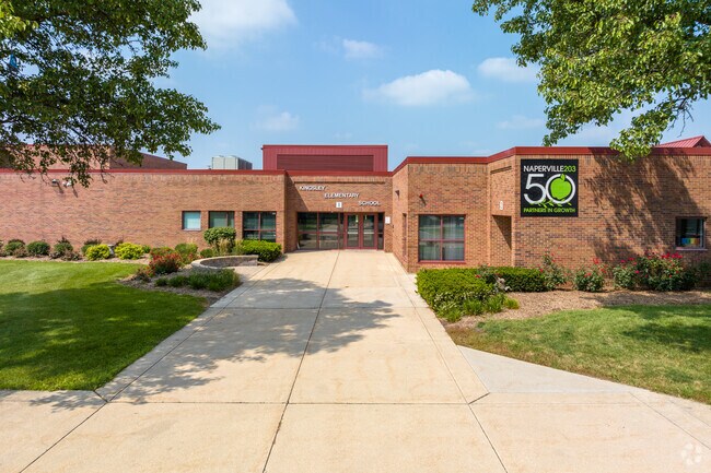 Kingsley Elementary School is a top-rated, public school located in Naperville, IL.