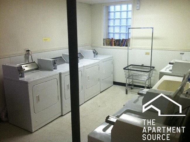 4531 N Ashland Ave unit 205, Chicago, IL 60640 - photo 7