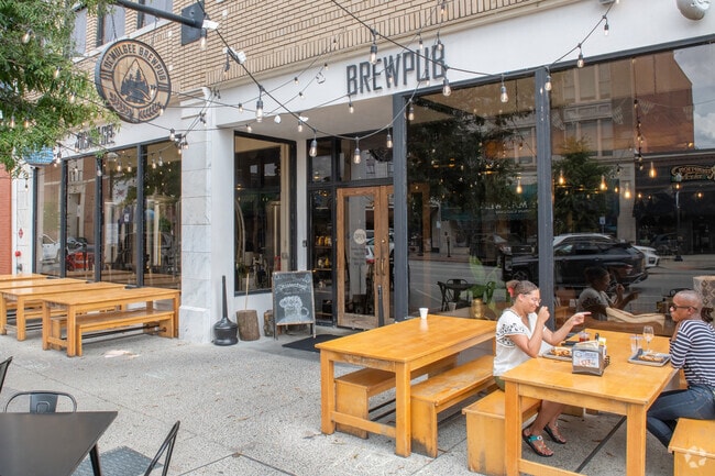 The Ocmulgee Brewpub brings residents of the Vineville Historic District downtown for great time