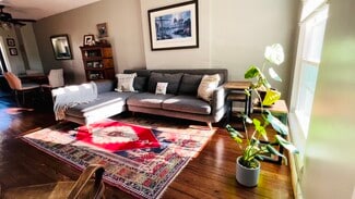 525 S Luzerne Ave, Baltimore, MD 21224