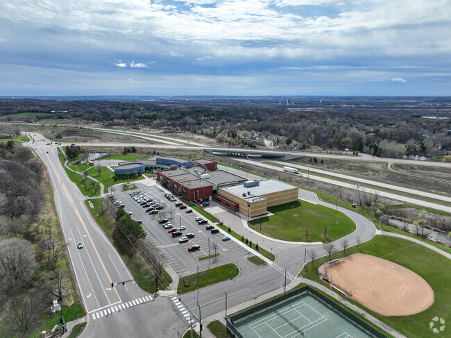 Pioneer Ridge Middle School is conveniently located near Highway 212.