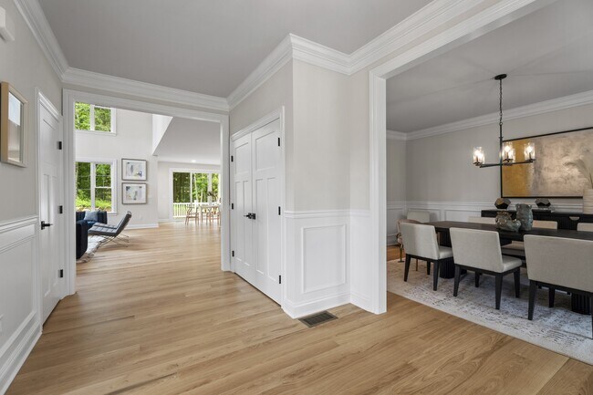 1 Twin Valley Ford unit 36676991, East Lyme, CT 06333 - photo 4