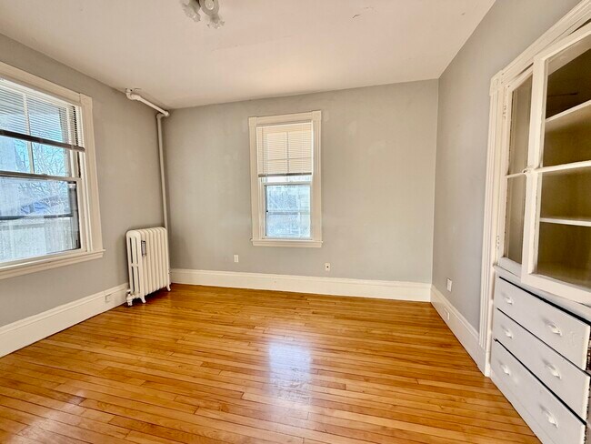85 College Ave unit 2B, Somerville, MA 02144 - photo 6