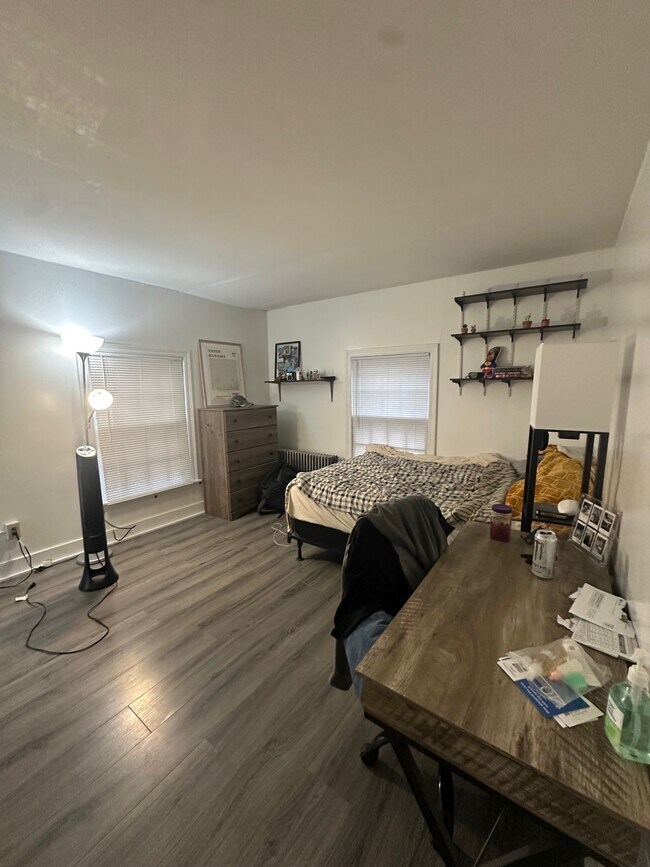 509 E Buffalo St unit 2, Ithaca, NY 14850 - photo 3