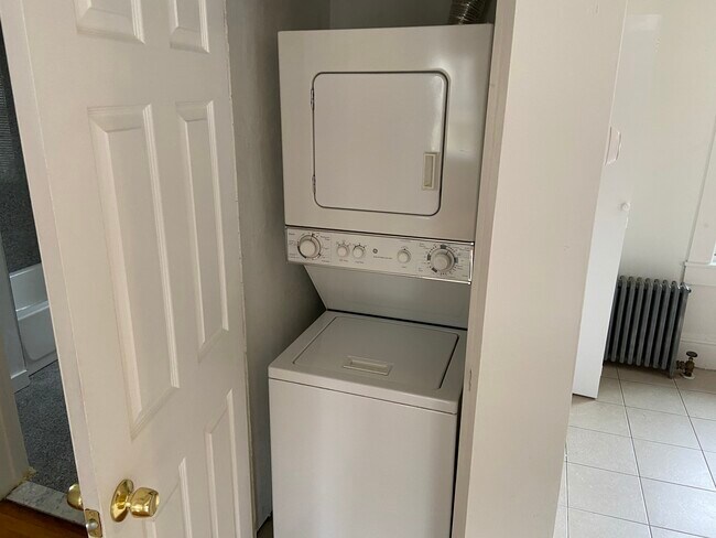 24 Dunreath St unit 2, Roxbury, MA 02119 - photo 4