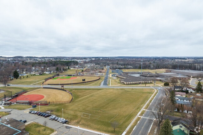 Marshfield High School in Marshfield, WI is home of the Tigers.