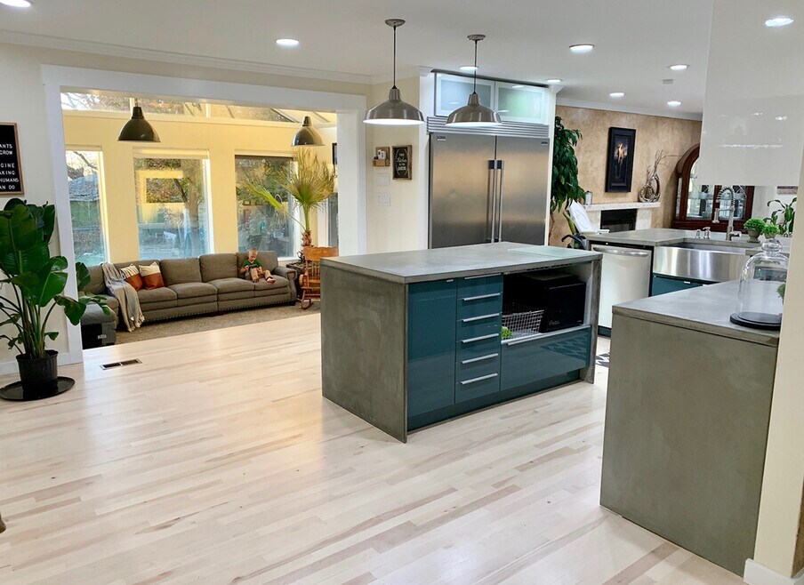 4453 Fillmore Ave, Ogden, UT 84403 - photo 1