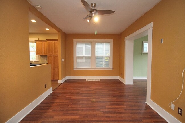 3824 N Kerby Ave, Portland, OR 97227 - photo 7