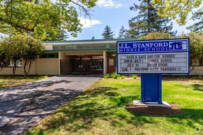 Ventura students attend Jane Lathrop Stanford Middle School, a top-rated public school offering strong academics and diverse programs.​