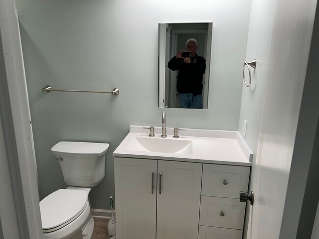 2604 W Riggin Rd, Muncie, IN 47304 - photo 5