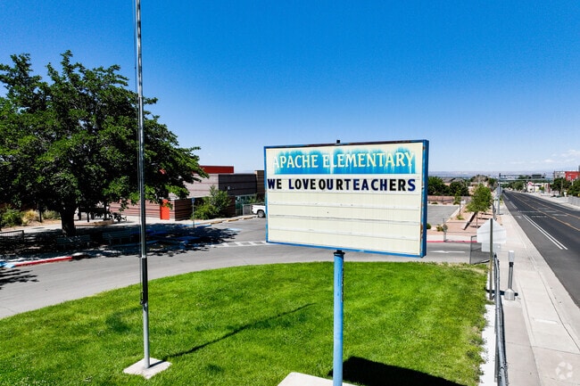 Apache Elementary is a public school in Northeast Heights, NM.