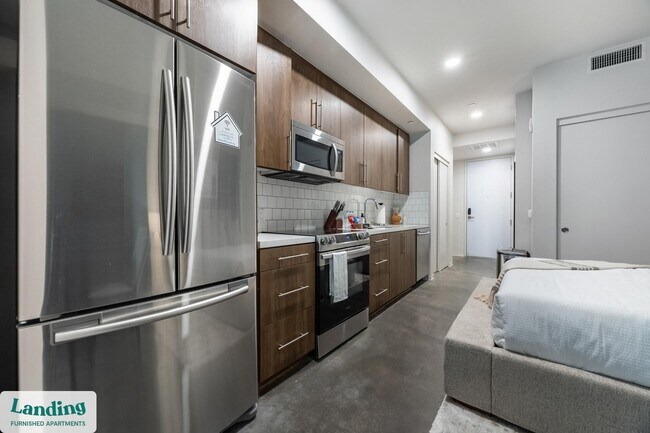 372 Fourth Ave unit 213, San Diego, CA 92101 - photo 6