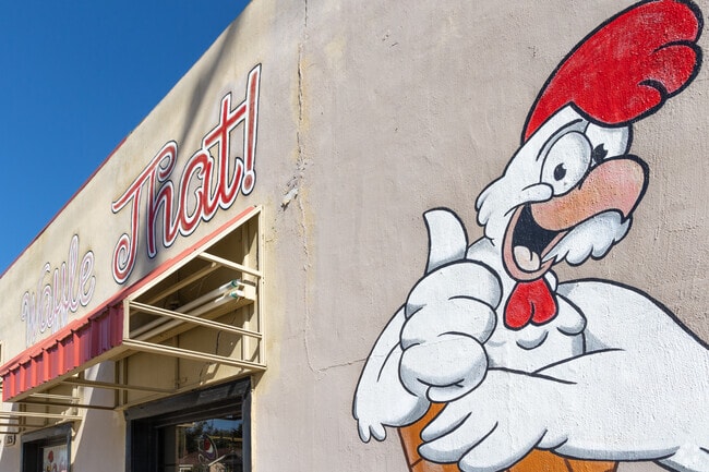 Waffle That near Oak Cliff serves fried chicken and house-made syrup.