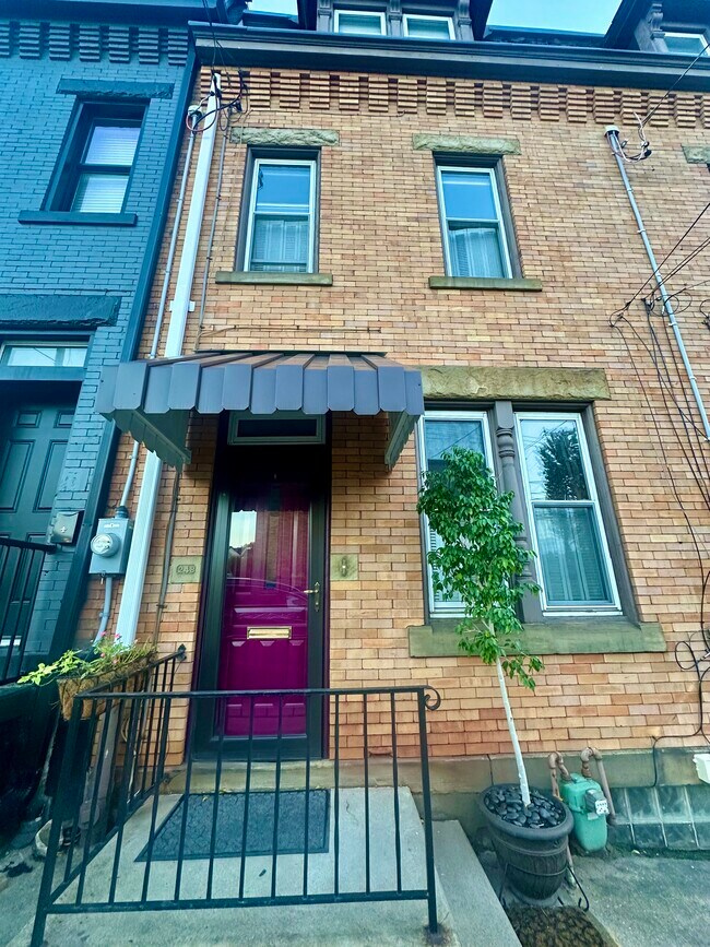 248 46th St, Pittsburgh, PA 15201