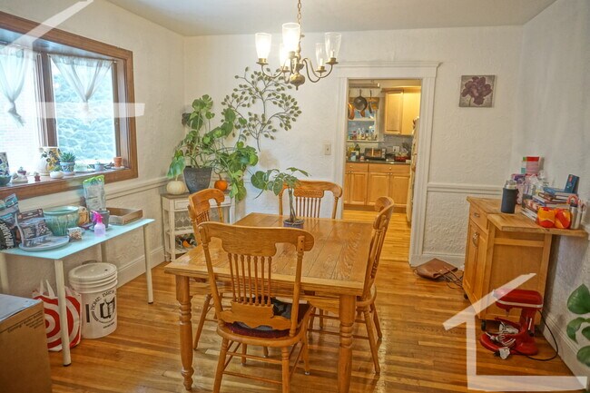 89 Westbourne Terrace unit 1, Brookline, MA 02446 - photo 6