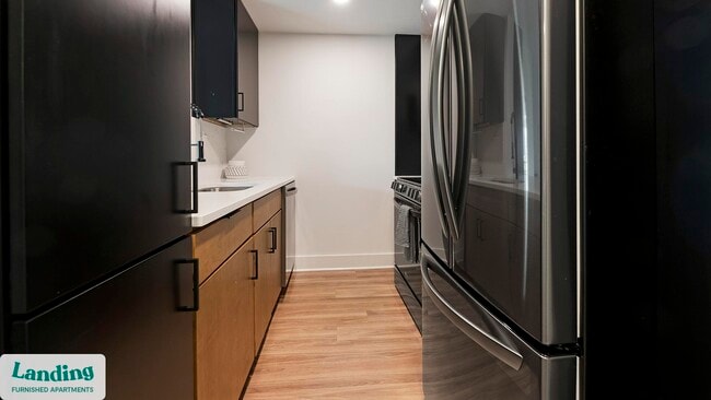 1550 Clarendon Blvd unit 409, Arlington, VA 22209 - photo 2