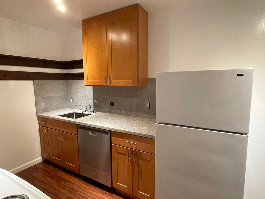 2009 McGee Ave unit 2, Berkeley, CA 94703 - photo 1