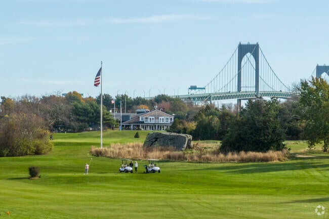 Jamestown Golf Course features 9 holes in the heart of town.
