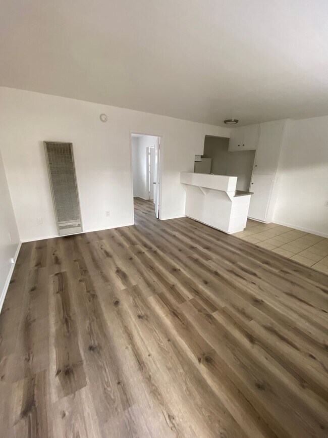 1765, Long Beach, CA 90813 - photo 4