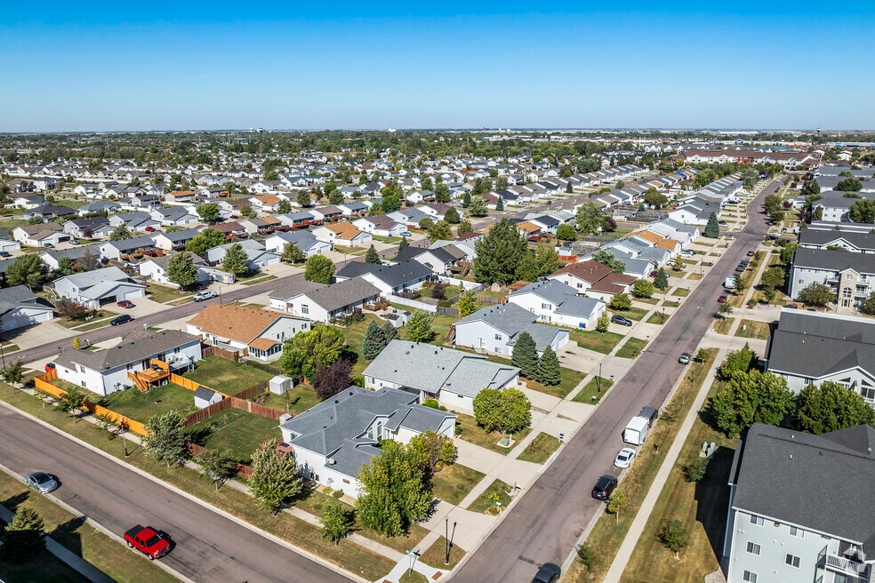 NH_WillowPark_549512_P2_TS_V1_101624