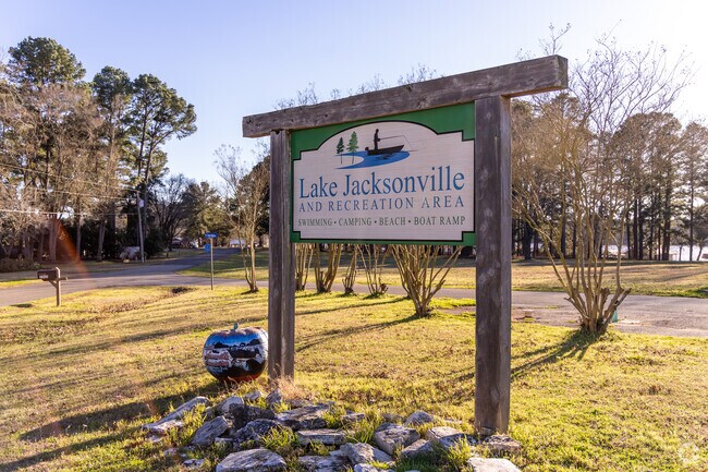 Jacksonville locals love spending the weekend at Lake Jacksonville.