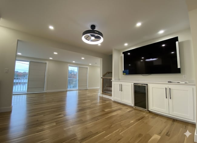 8 Russell Rd unit 2, Chelmsford, MA 01863 - photo 4