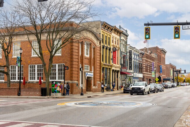 In downtown Franklin there is no lack of shopping or things to do.