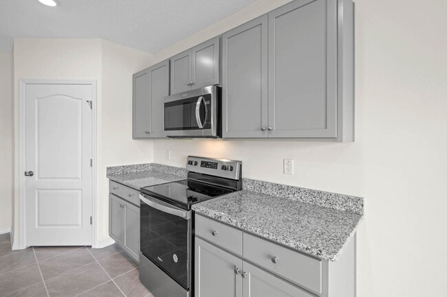 1301 Cascades Ave unit 36202751, Davenport, FL 33837 - photo 6