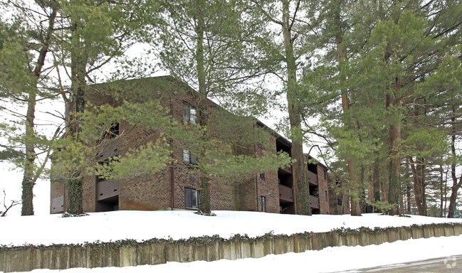 Assabet Gardens, Acton, MA 01720 - photo 2