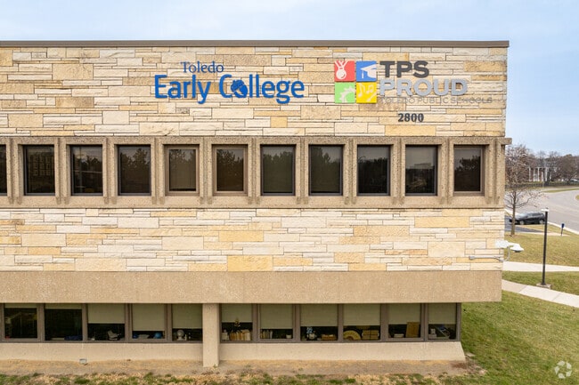 Toledo Early College is where high school students can earn college credits