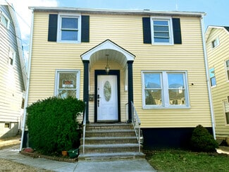 19 Parkview Terrace Unit 2nd unit, Clifton, NJ 07011
