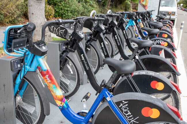 One of many amenities in Oakland's Bushrod is the access to rental bikes for getting around.