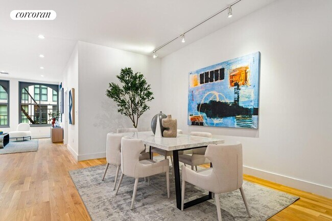 228 W Broadway, New York, NY 10013 - photo 4