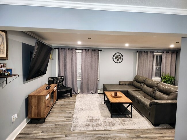 31 Elliott St unit 1B, Beverly, MA 01915 - photo 3