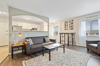 1304 Palmer Dr, West Lafayette, IN 47906