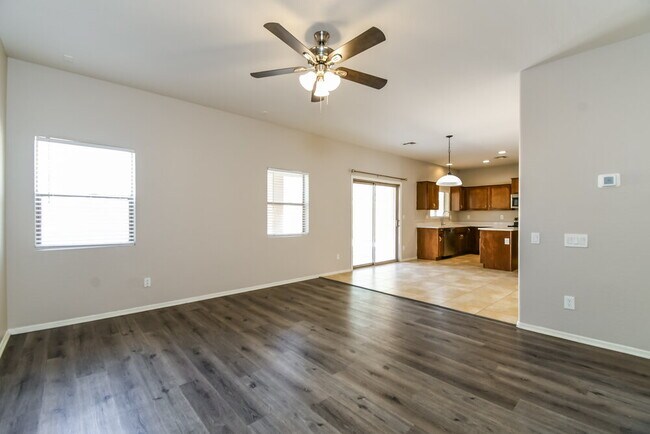 5206 W Glass Ln, Laveen, AZ 85339 - photo 6