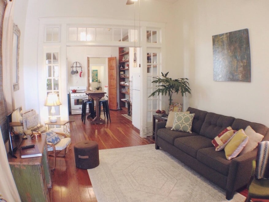 2815 Ursulines Ave unit 2815, New Orleans, LA 70119 - photo 1