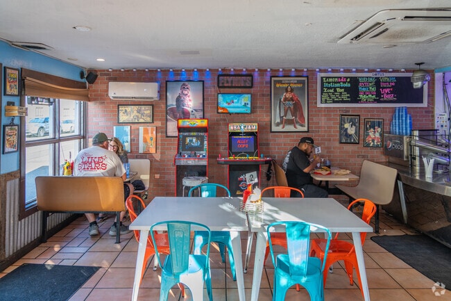 Nerd Burger is a local favorite in Globe, offering casual dining with comic-themed décor and a laid-back atmosphere that appeals to families and fans alike.