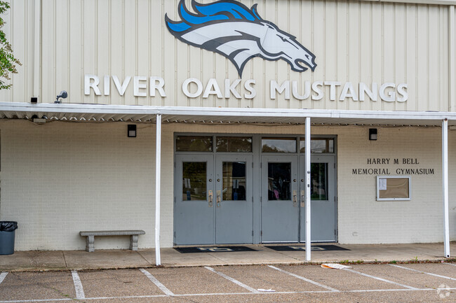 After school programs at River Oaks School are plentiful.